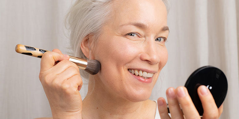 Make-up bei Problemhaut