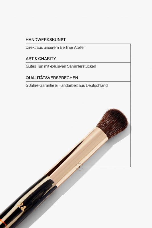 #24 Concealer Touch-up Pinsel - by AndBloom