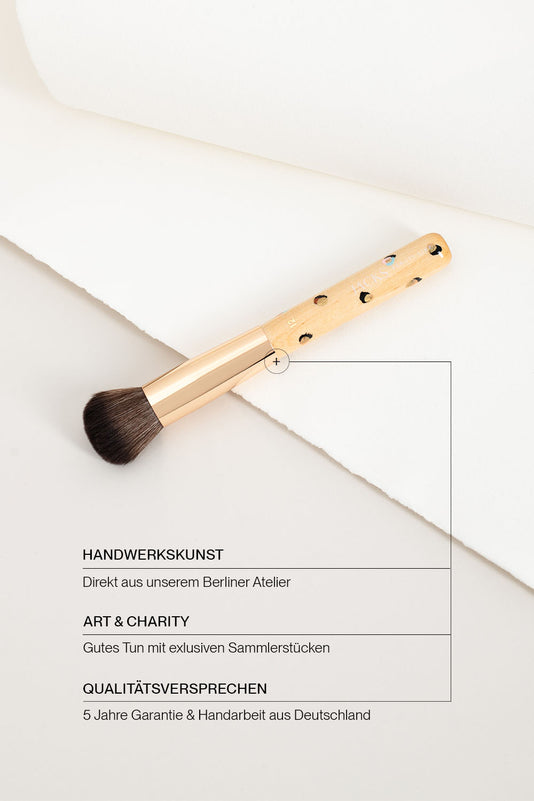 #12 Foundationpinsel - by Miriam Jacks