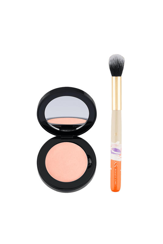 JACKS beauty line Cream Highlighter und #22 Multiblender Pinsel daneben stehend