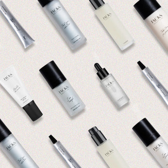 mehrere JACKS beauty line Skincare Produkte sind nebeneinander angeordnet