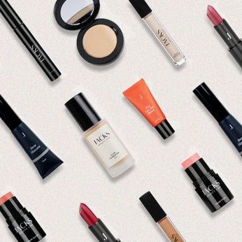 Make-up Produkte und Make-up Pinsel des Set Creators