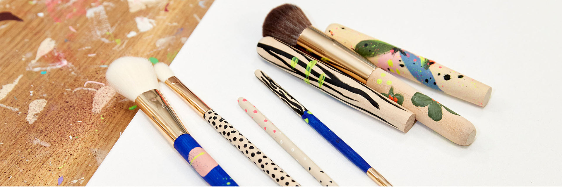 handbemalte Make-up Pinsel und Stiele von Influencerin Denise Boomkens für JACKS beauty line
