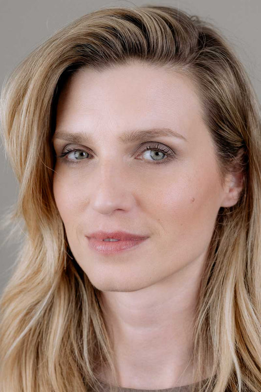 #farbwunsch_stone, Lookbild des Eyeshadows Stone von JACKS beautyline