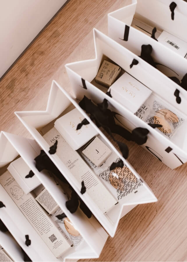 Goodie Bags für JACKS Club Member auf der Glow Tour von JACKS beauty line