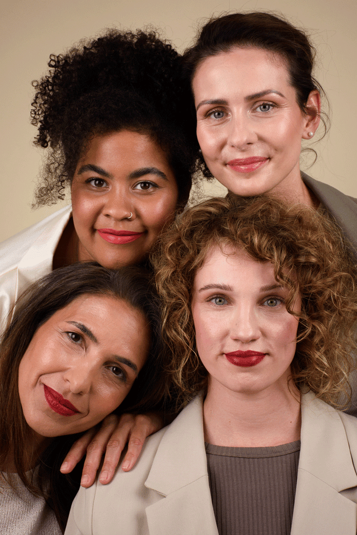 Frauen mit verschiedenen Make-ip Farben