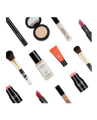 Set Creator JACKS beauty line Make-up Produkte und Kosmetikpinsel als Freisteller