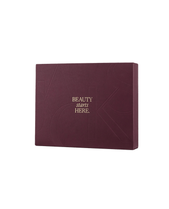 dunkelroter JACKS beauty line Adventskalender 2025 mit goldener Schrift als Freisteller