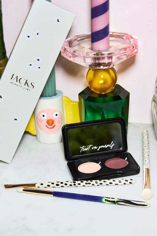 Eyeshadow Artist Set - by AndBloom