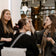 JACKS beauty line Make-up Atistin schminkt eine Kundin im Store