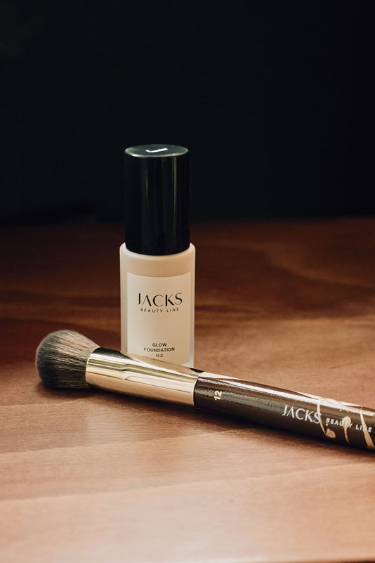 Glow Foundation